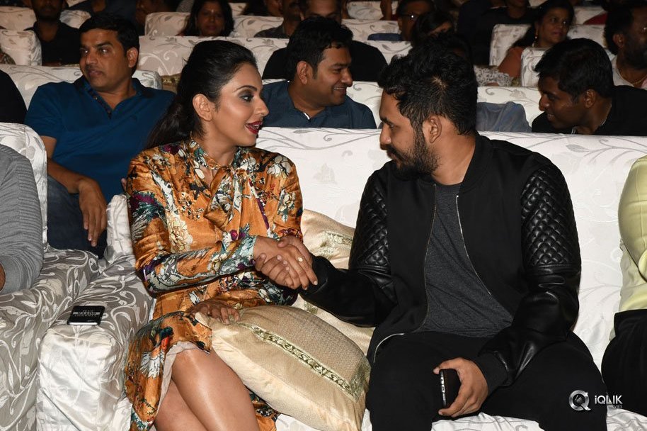 Dhruva-Movie-Pre-Release-Function